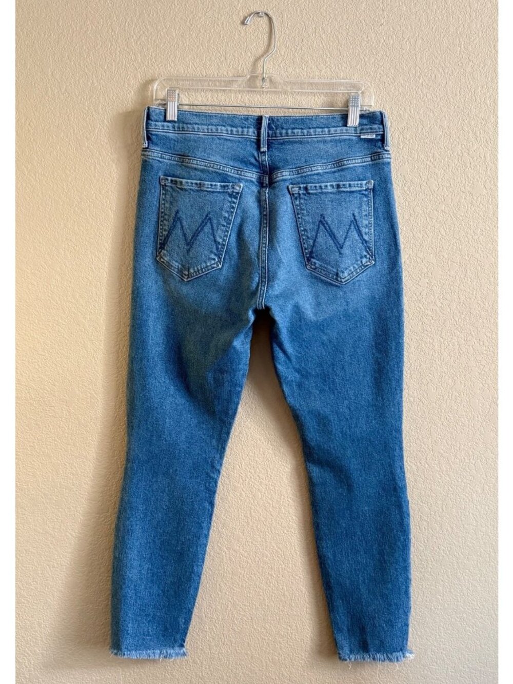 MOTHER The Stunner Ankle Fray Jeans in Crate Digger Wash - Picture 5 of 11